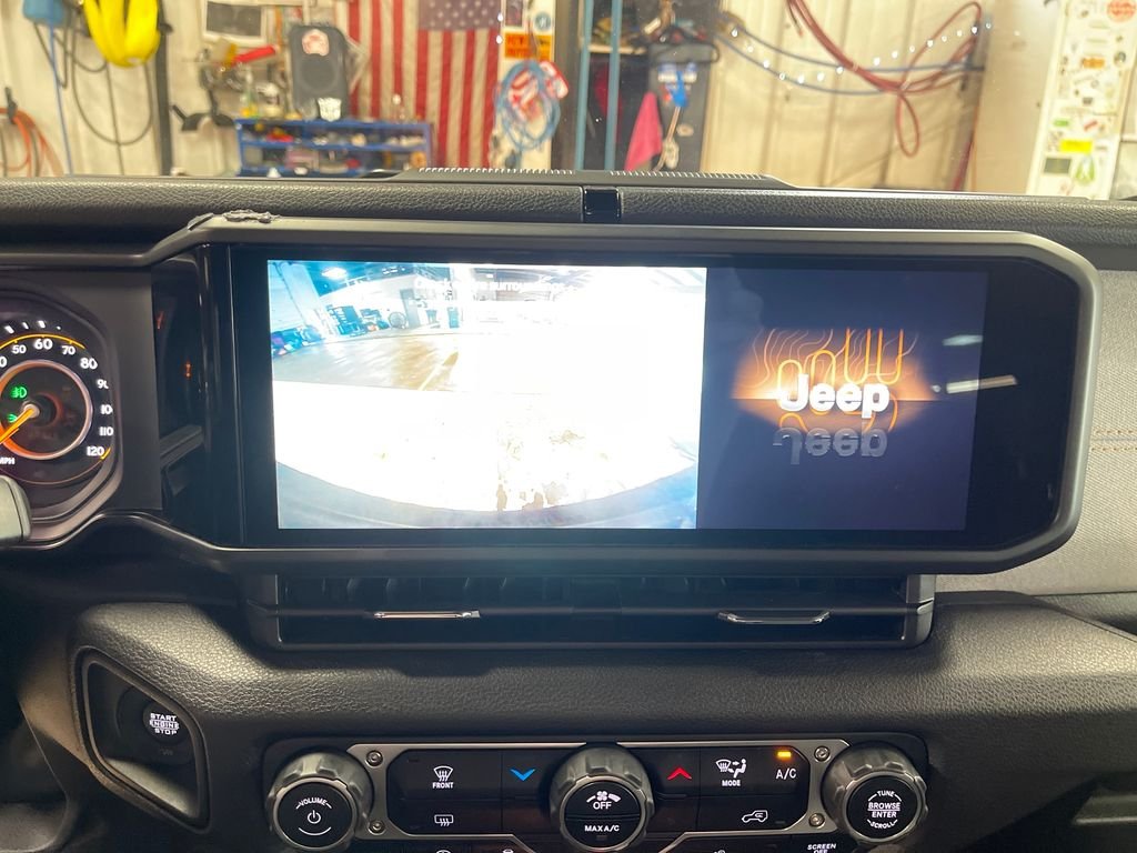 Used 2024 Red Jeep Sport S image 23