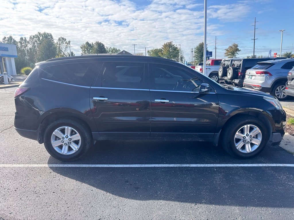 Used 2013 Black Granite Metallic Chevrolet LT image 9