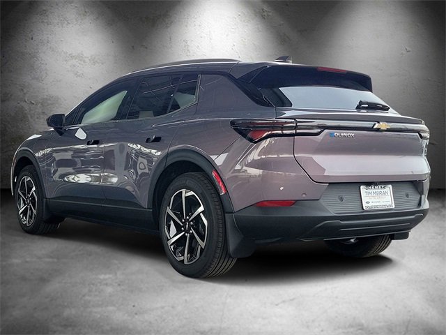 New 2026 Galaxy Gray Metallic Chevrolet LT image 4