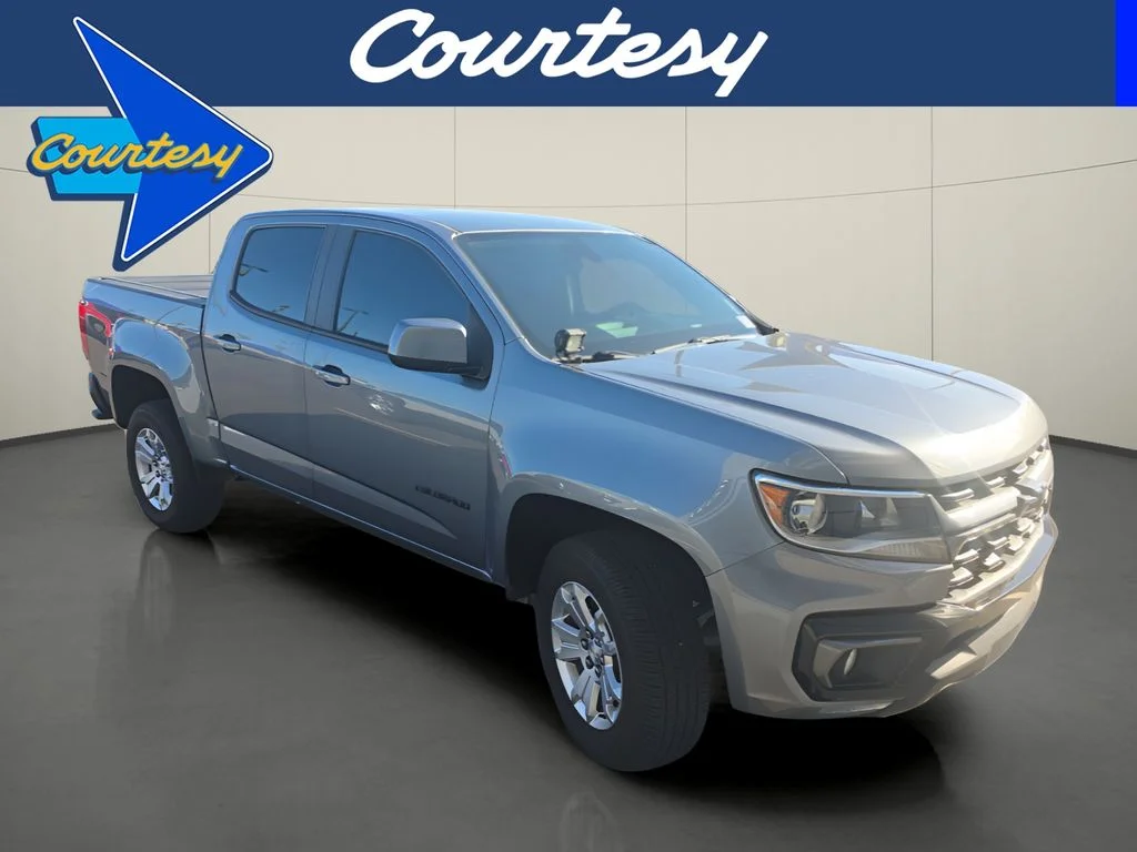Used 2021 Gray Chevrolet LT image 1