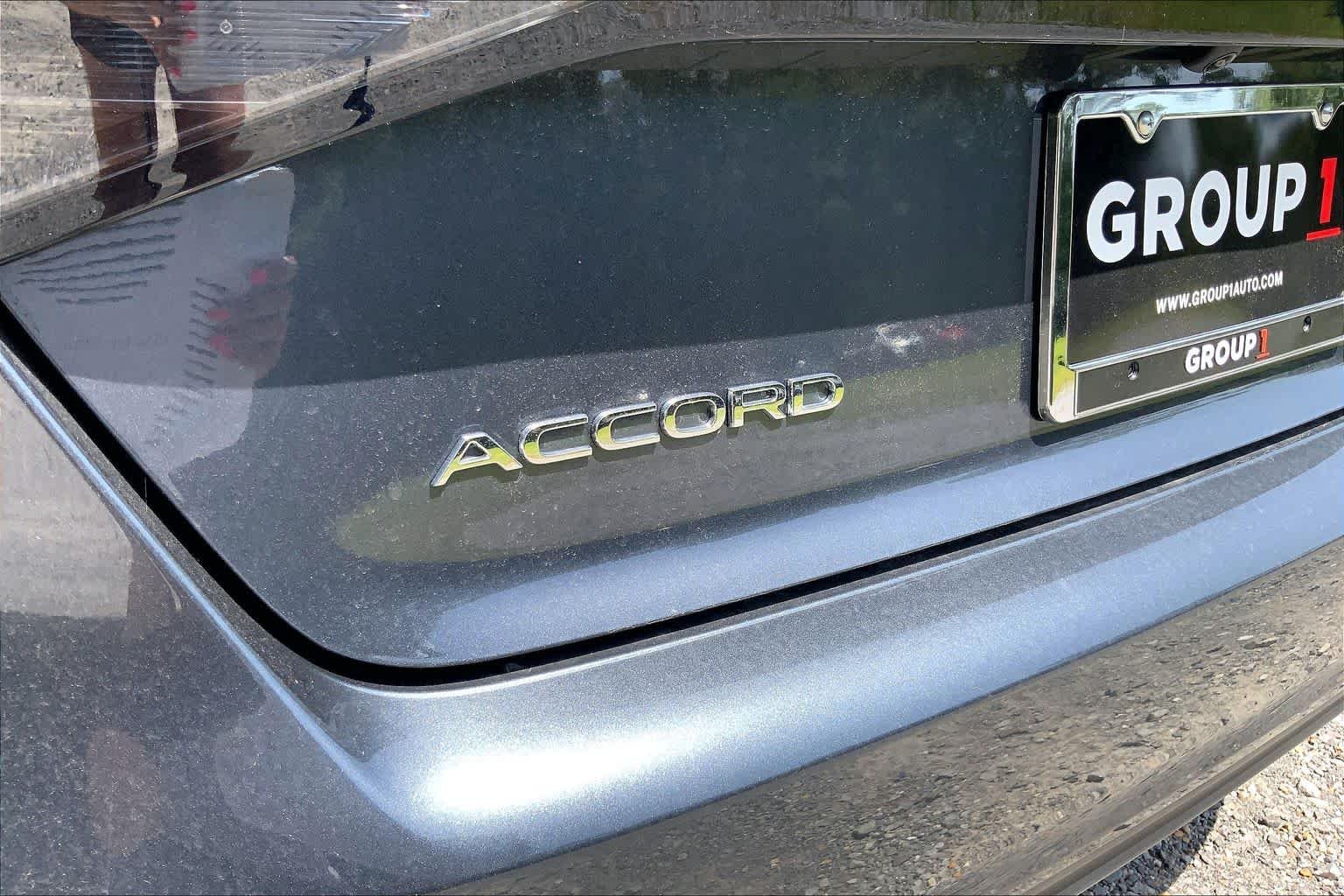 New 2026 Meteorite Gray Metallic Honda SE image 15