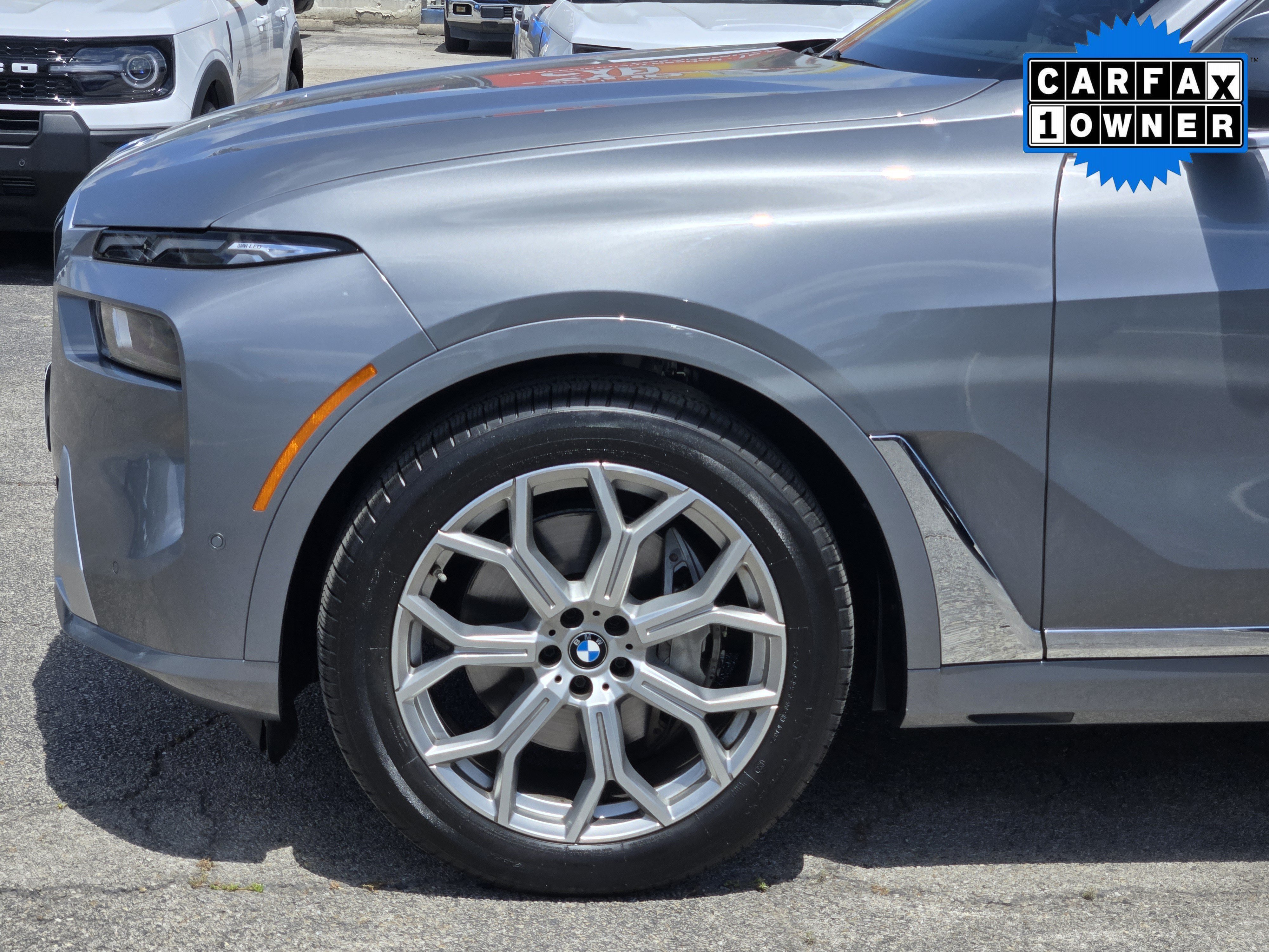 Certified Used 2023 Gray Metallic BMW xDrive40i image 9