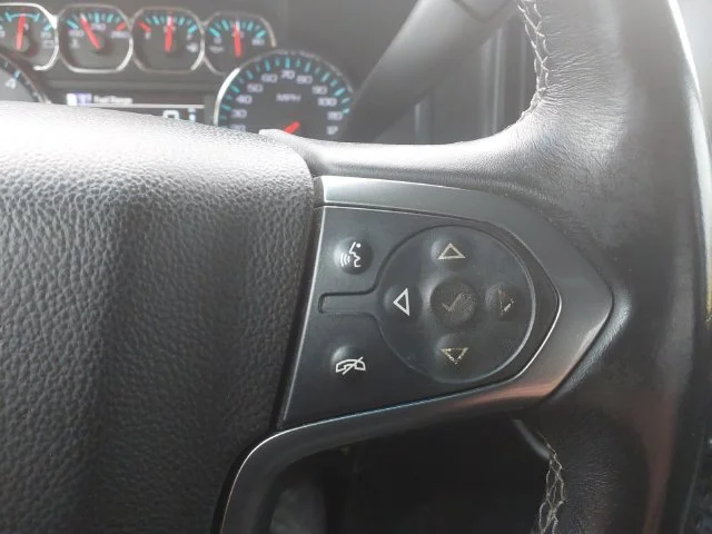 Used 2014 Black Chevrolet LT image 19