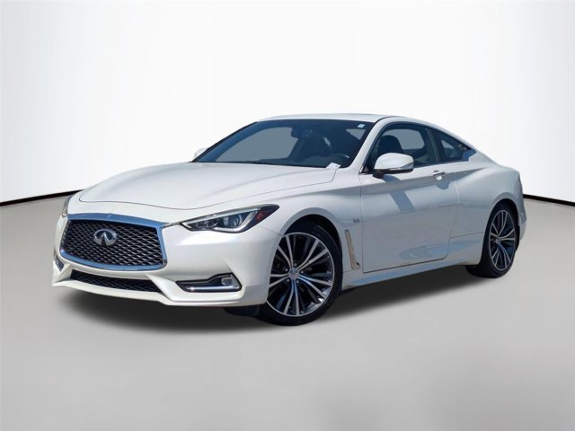2018 INFINITI Q60 3.0t LUXE AWD's photo