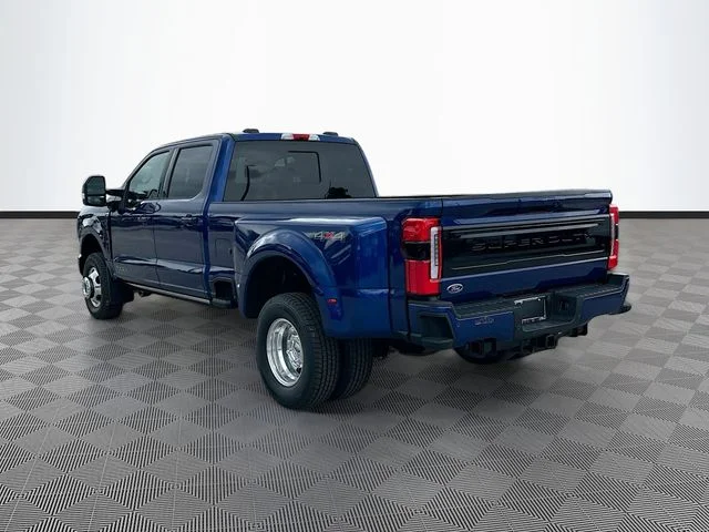 New 2026 Blue Metallic Ford Platinum image 4
