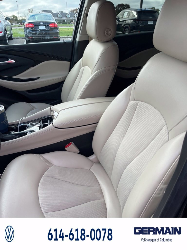 Used 2019 Ebony Twilight Metallic Buick Preferred image 20