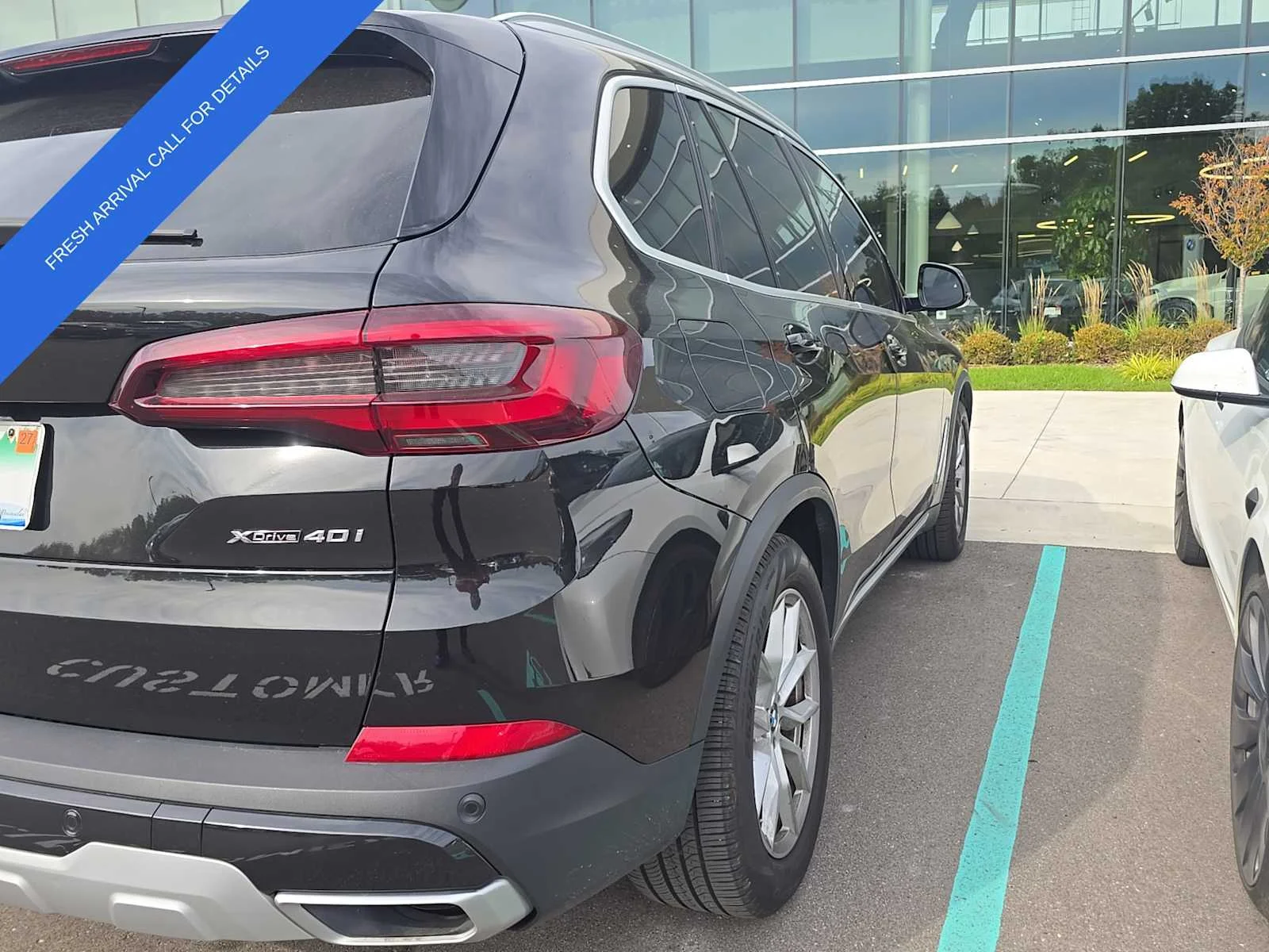 Used 2022 Black Sapphire Metallic BMW xDrive40i image 5