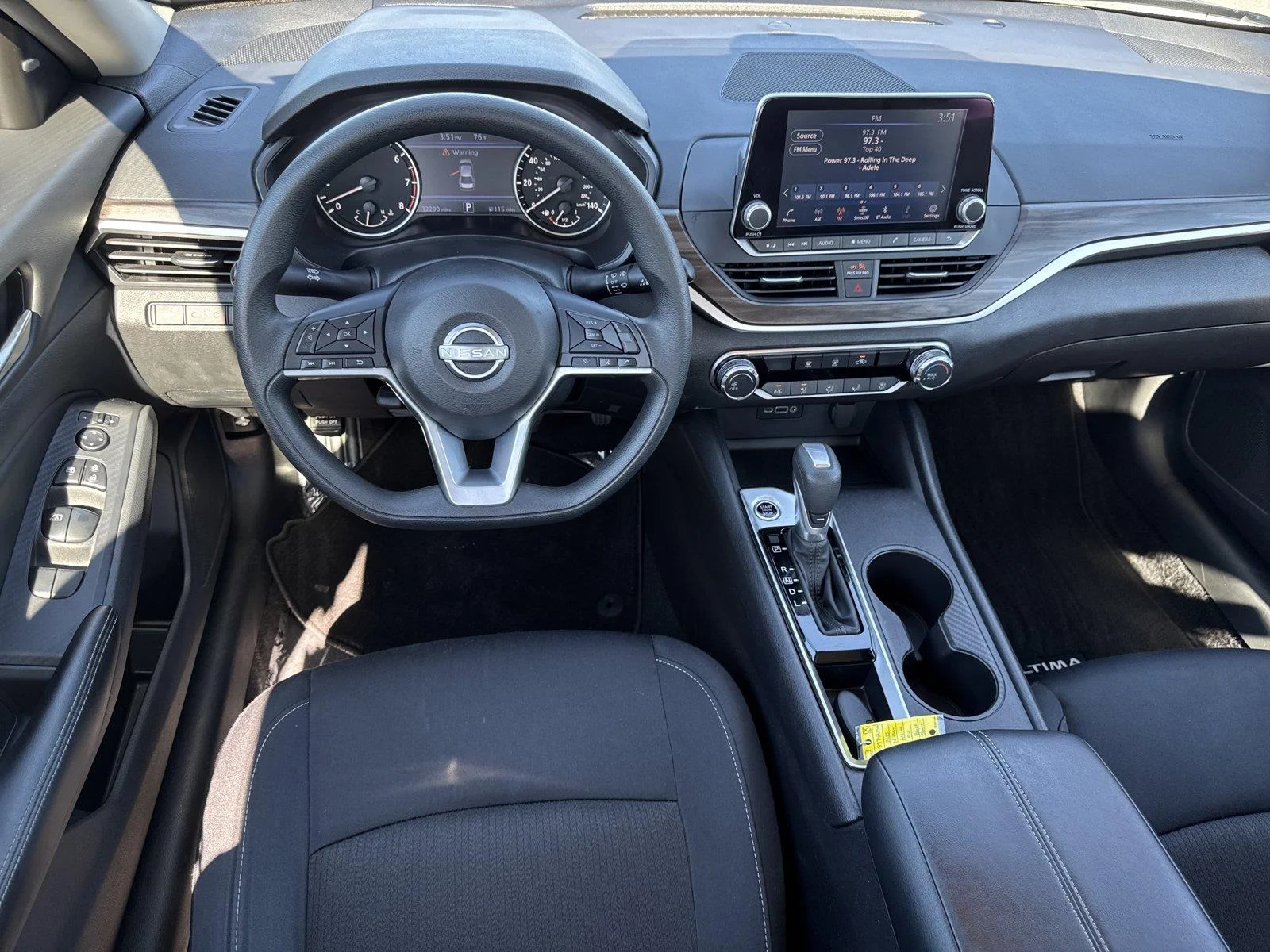 Used 2025 Super Black Nissan SV image 14