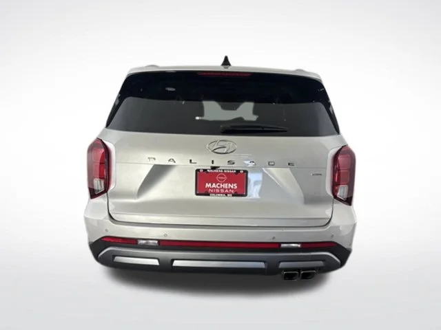 Used 2025 Silver Hyundai SEL Premium image 10