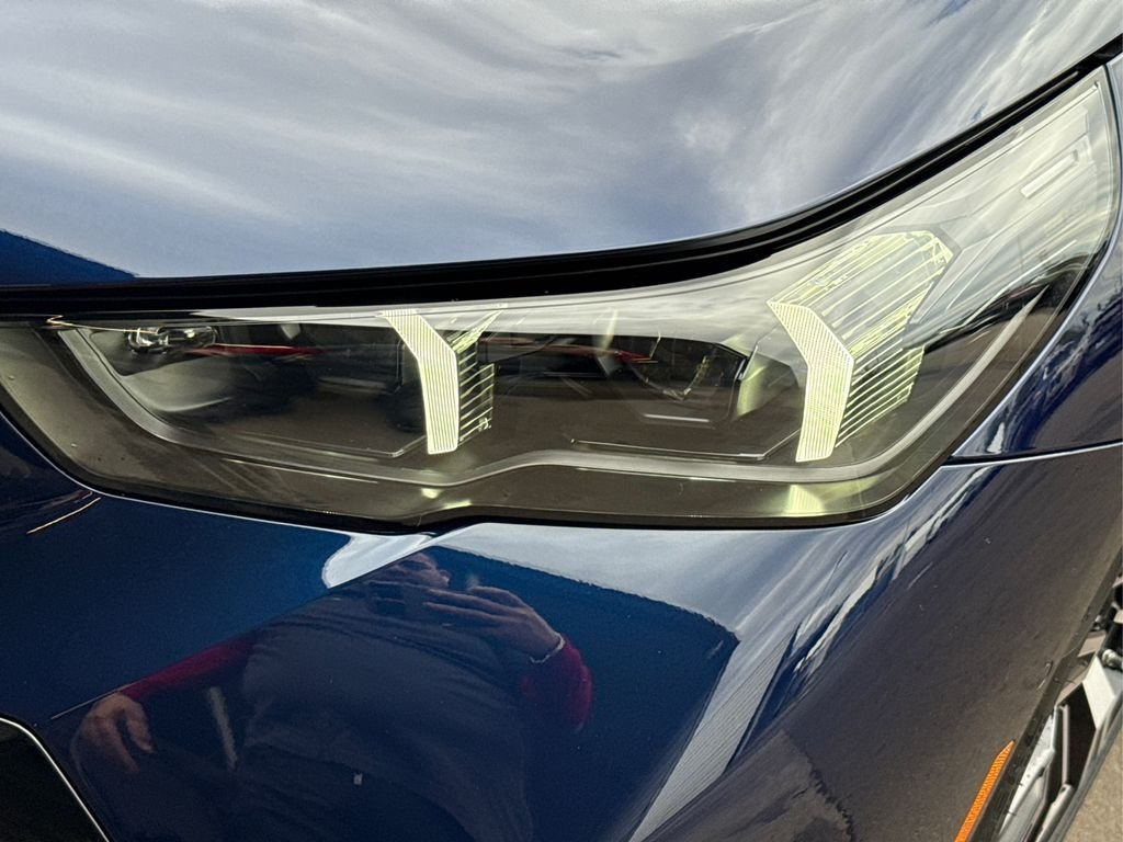 New 2026 Tanzanite Blue II Metallic BMW 530i image 16
