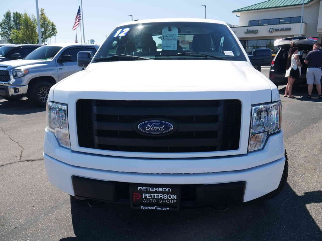 Used 2012  Ford XL image 2