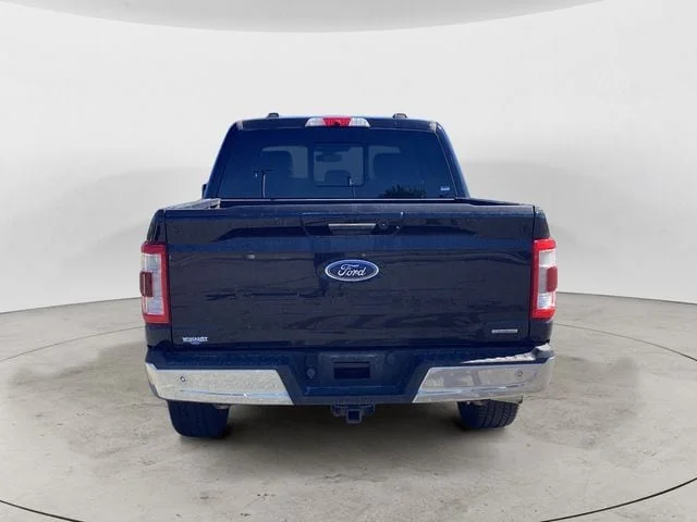 Used 2021 Black Ford Lariat image 4