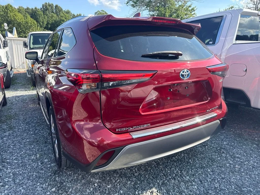 Used 2023 Red Toyota Platinum image 5