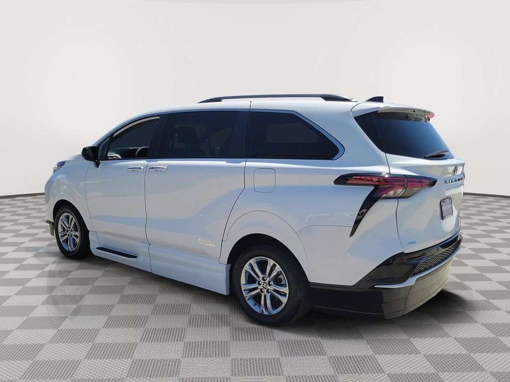 Used 2023 White Toyota XSE image 3