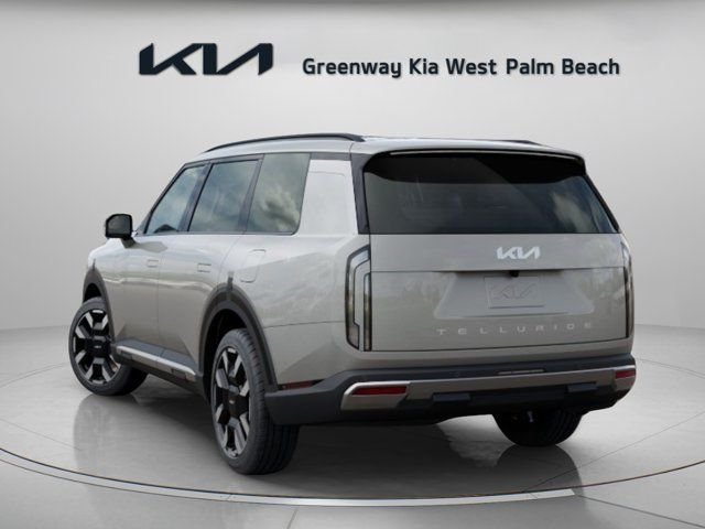 New 2027 Silver Kia S image 5