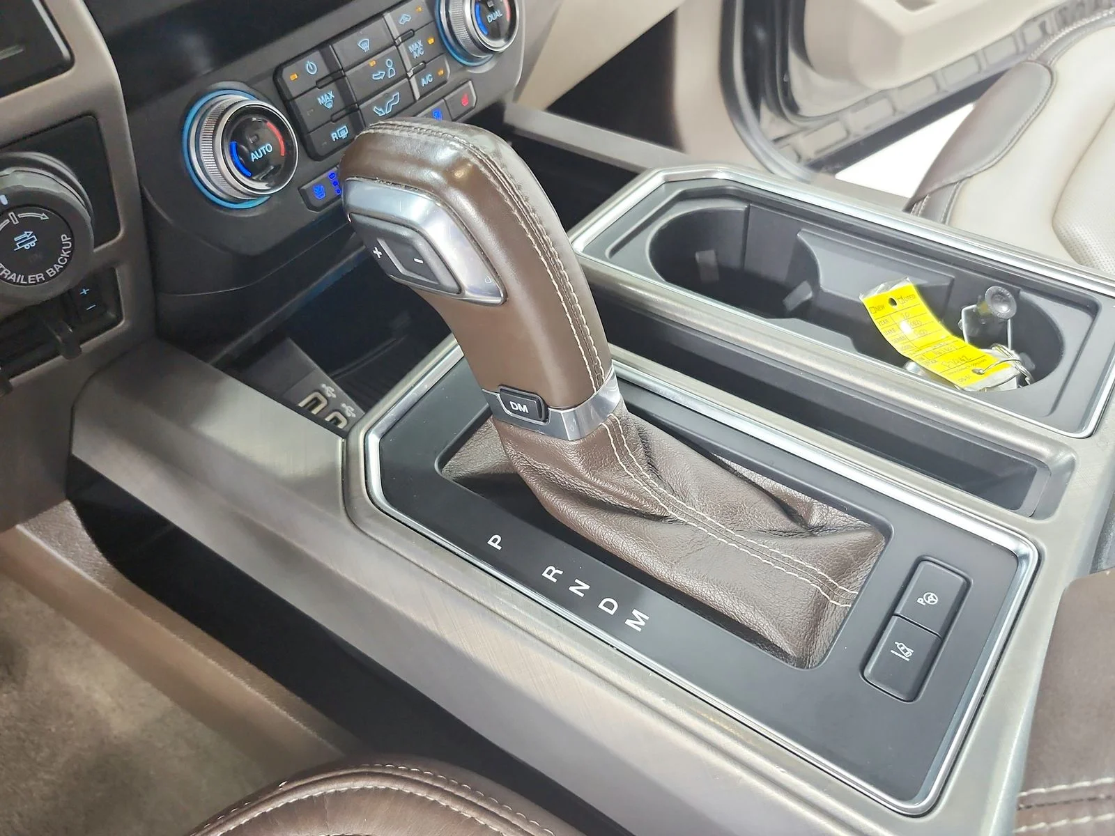 Used 2020 Black Ford Limited image 29