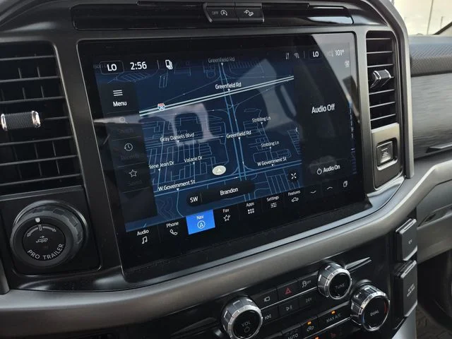 New 2026 Carbonized Gray Metallic Ford XLT image 35