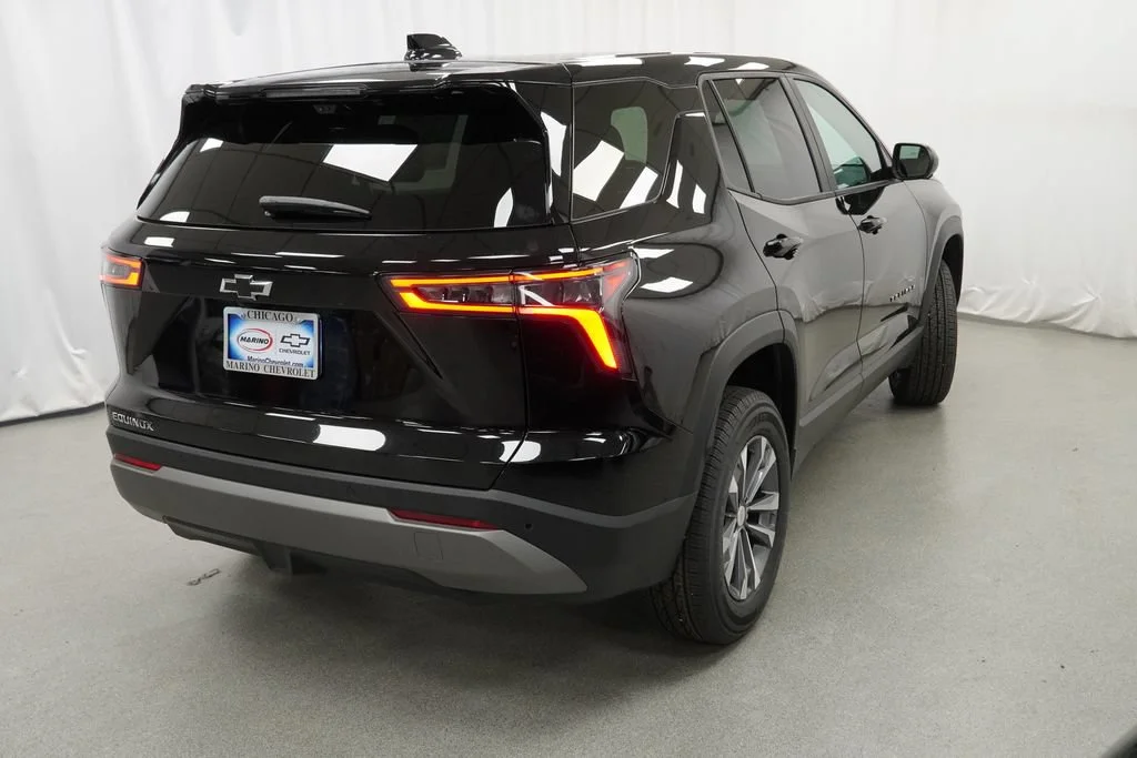 New 2026 Mosaic Black Metallic Chevrolet LT image 2