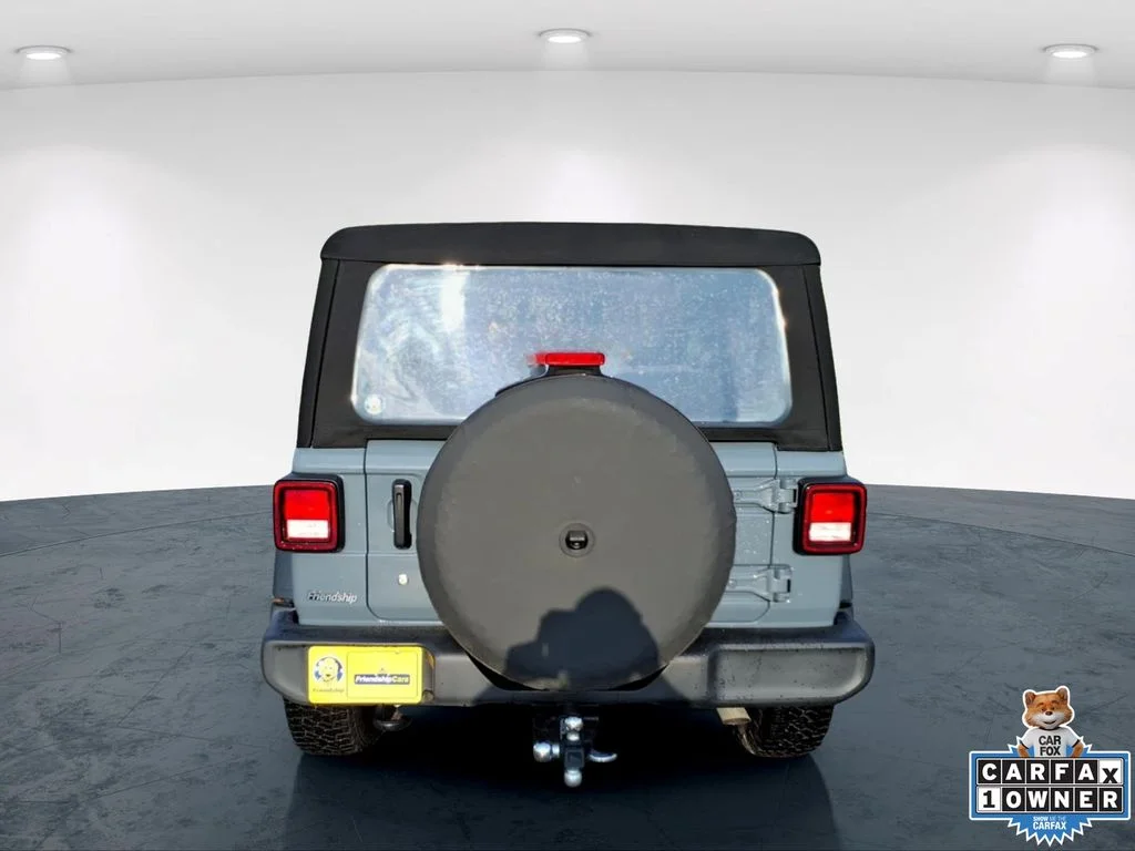 Used 2024 Gray Jeep Sport image 10