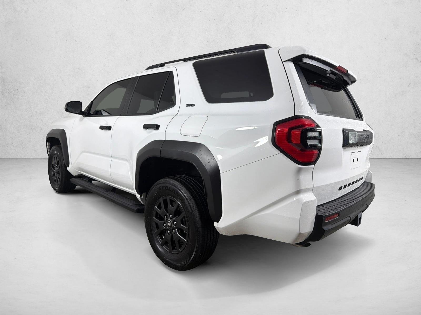 Used 2025 Ice Cap Toyota SR5 image 5