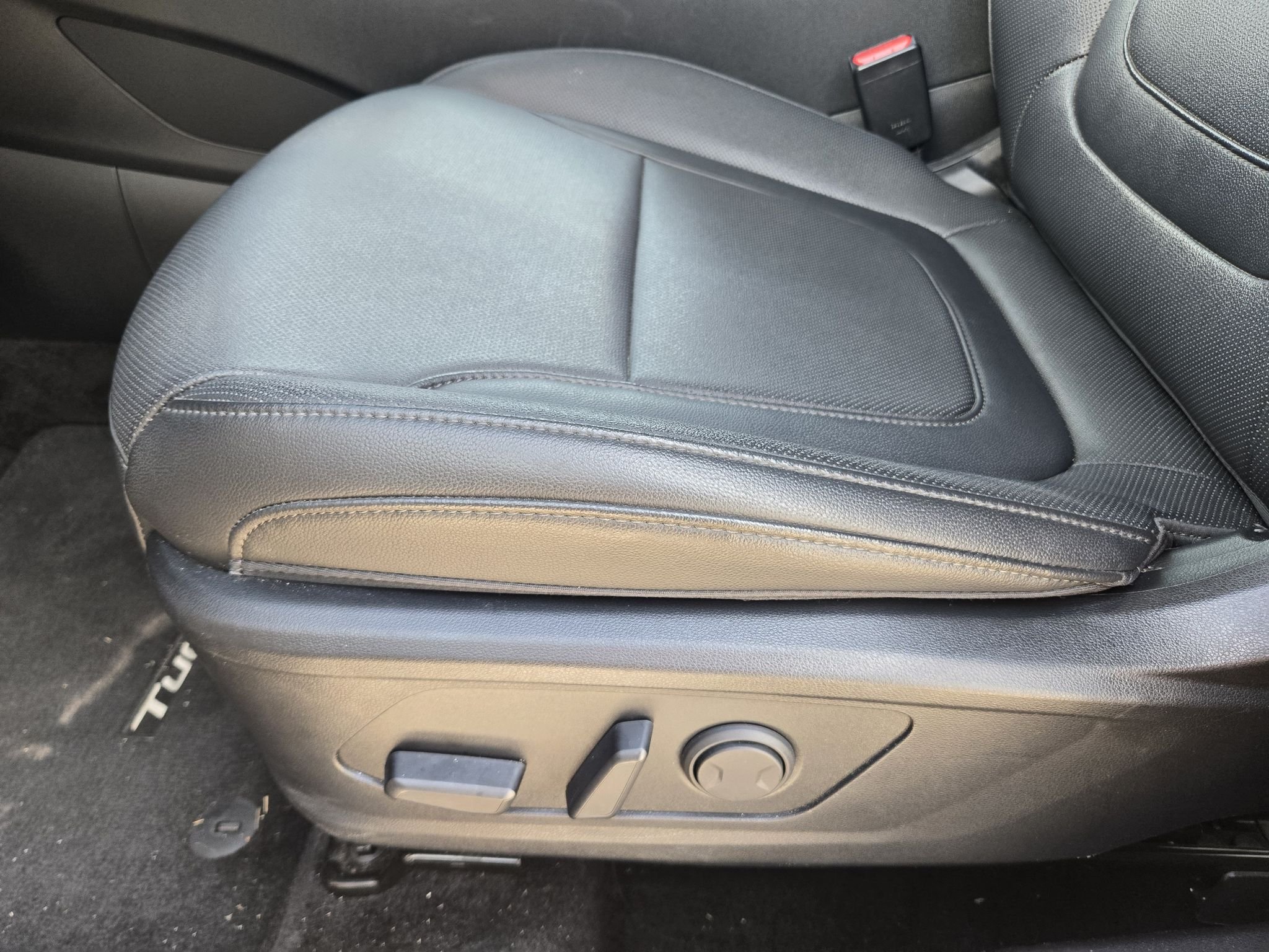 Used 2025 Ecotronic Gray Hyundai SEL Convenience image 24