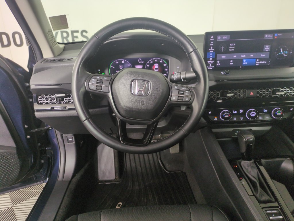 2024 Honda Accord Hybrid EX-L - Photo 19