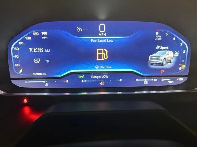 2023 Chevrolet Suburban RST - Photo 26