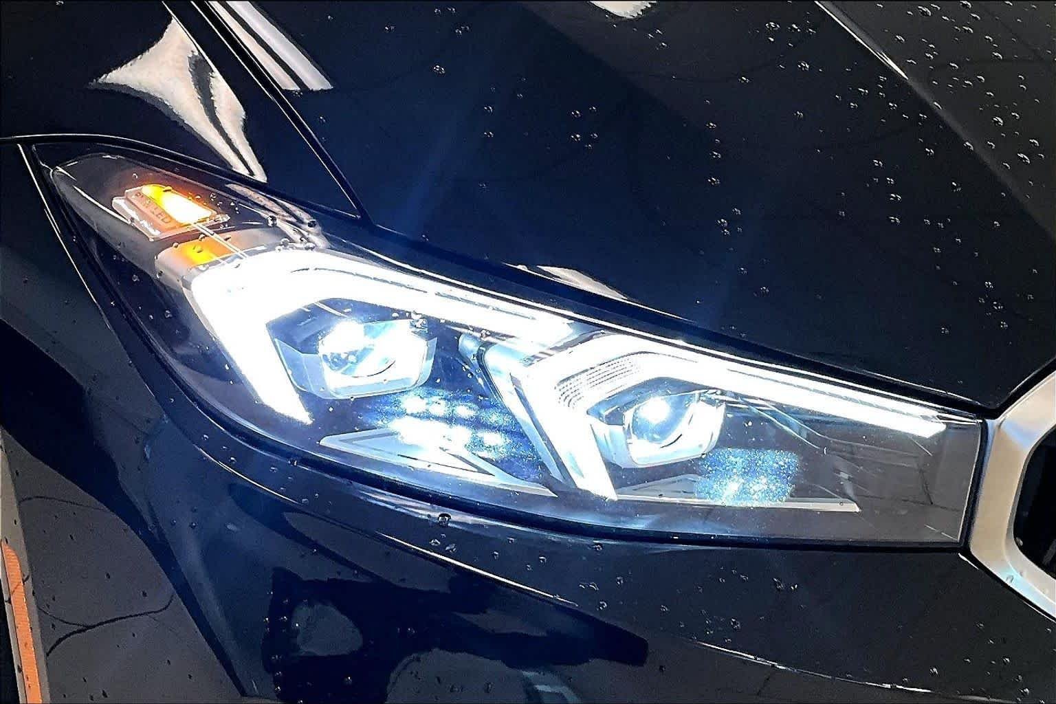 Used 2024 Jet Black BMW 330i image 25