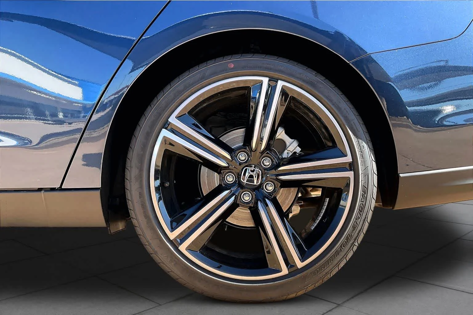 New 2026 Canyon River Blue Metallic Honda SE image 11