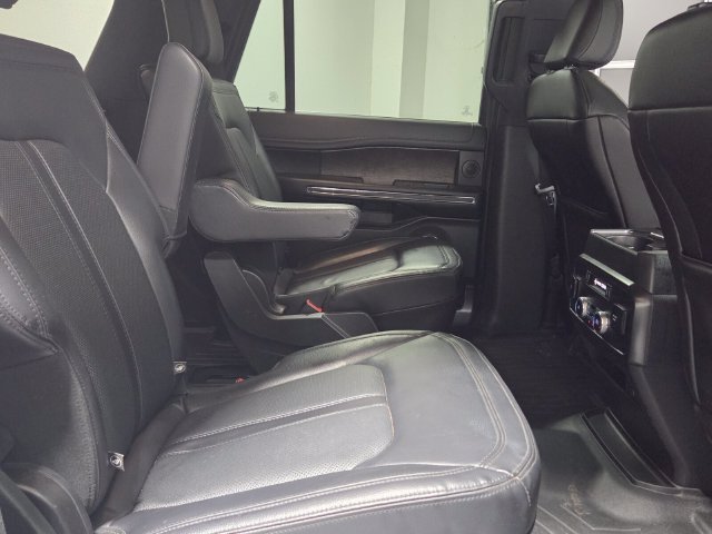 Used 2021 Silver Ford Limited image 17