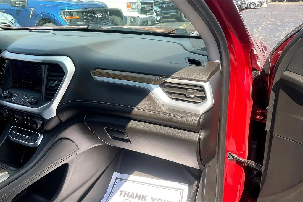 Used 2023 Volcanic Red GMC SLE image 15