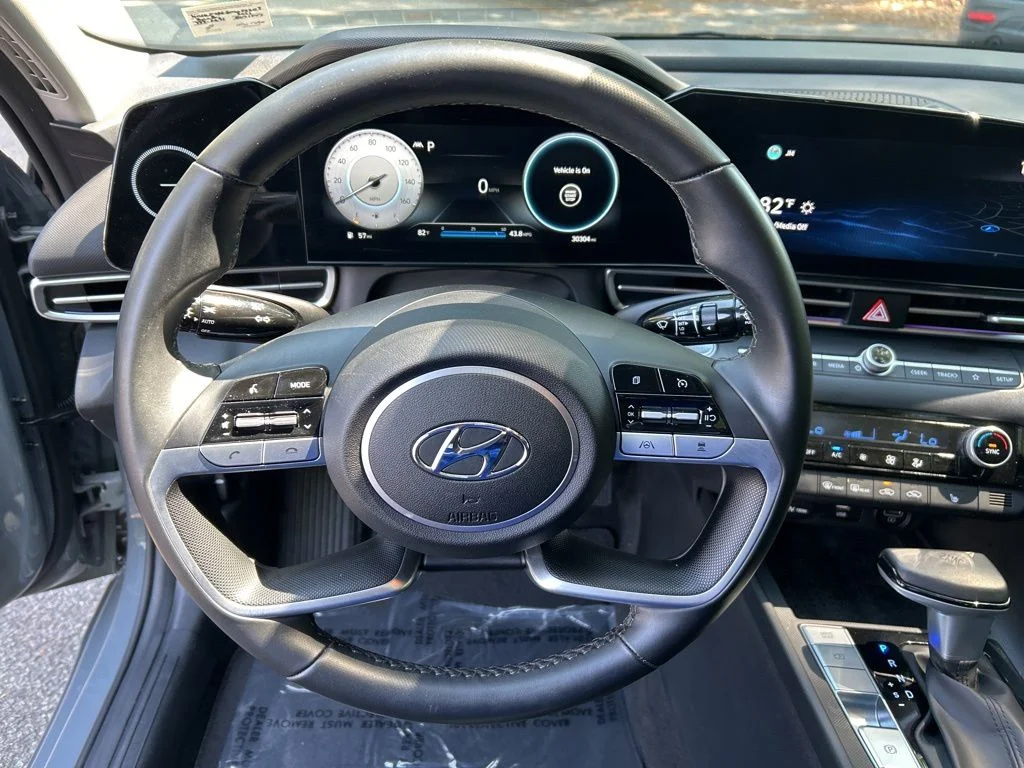 Used 2021 Gray Hyundai Limited image 20