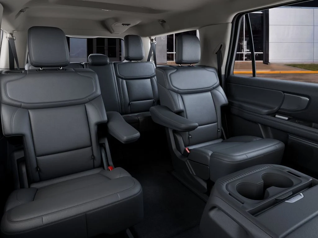 New 2027 Black Ford Active image 11