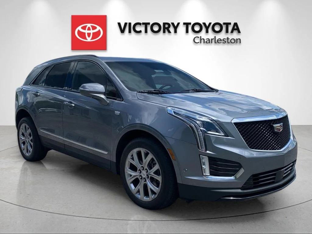 Used 2020 Gray Cadillac Sport image 5