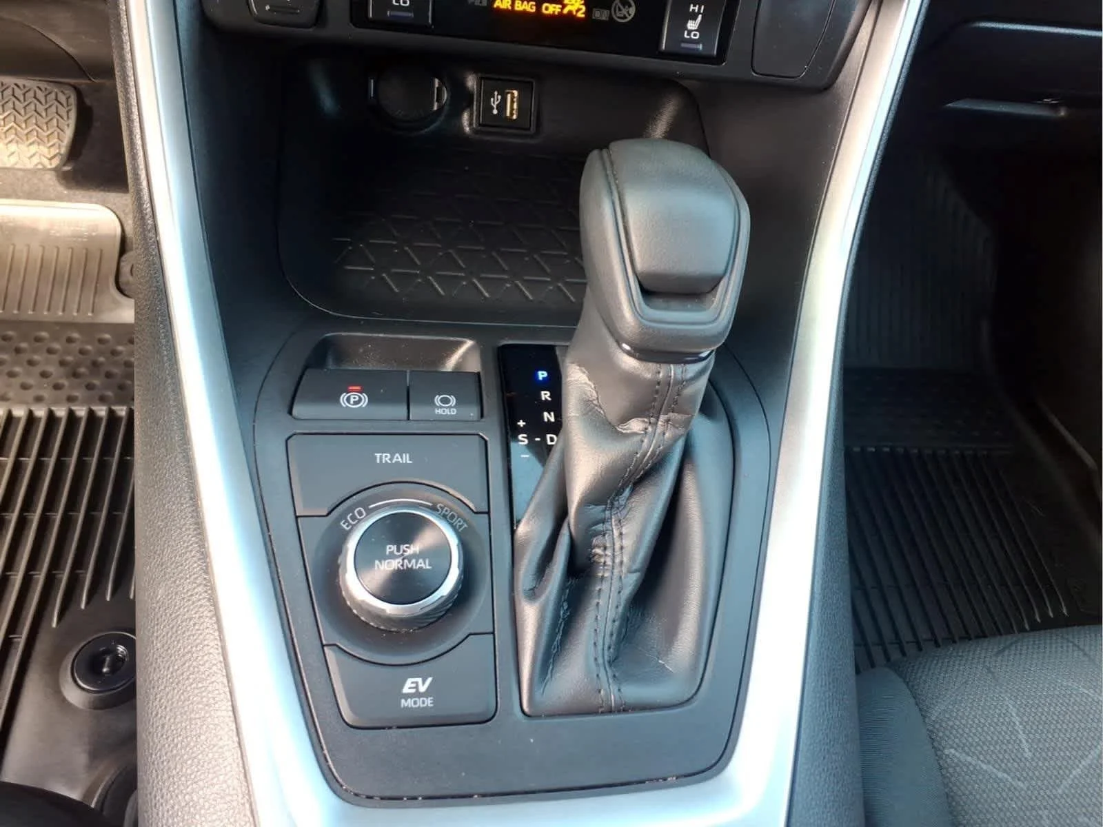 Used 2023 Magnetic Gray Metallic Toyota Hybrid XLE image 21
