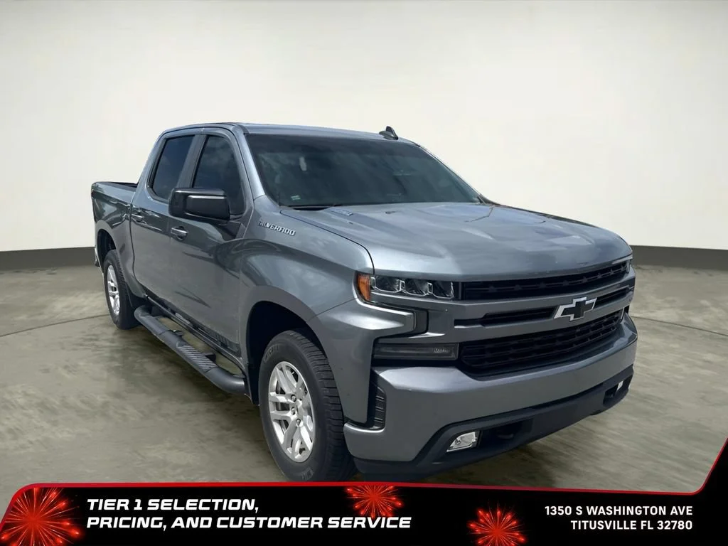 Used 2020 SATIN STEEL METALLIC Chevrolet RST image 5