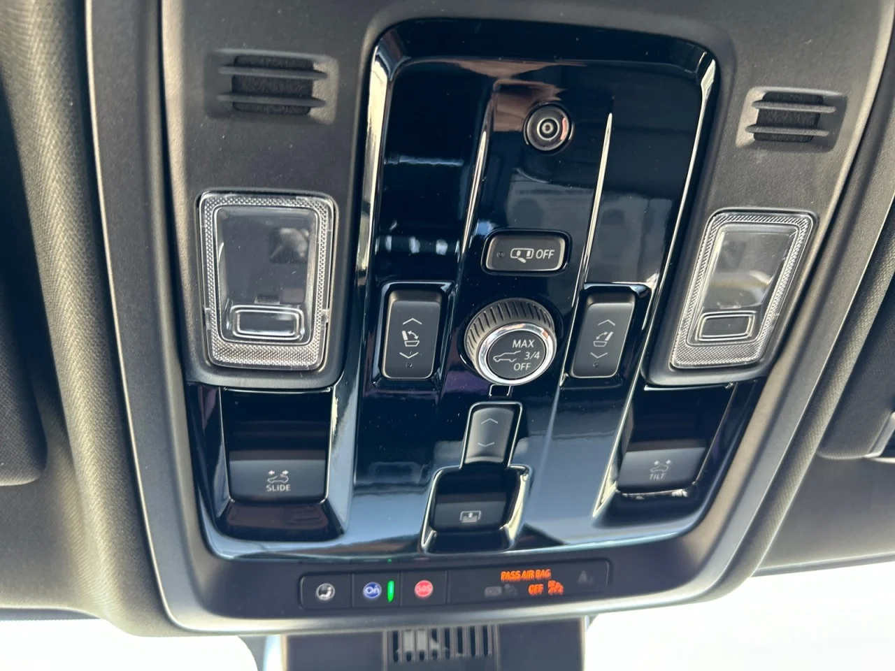 New 2026 Sterling Metallic GMC AT4 Ultimate image 15