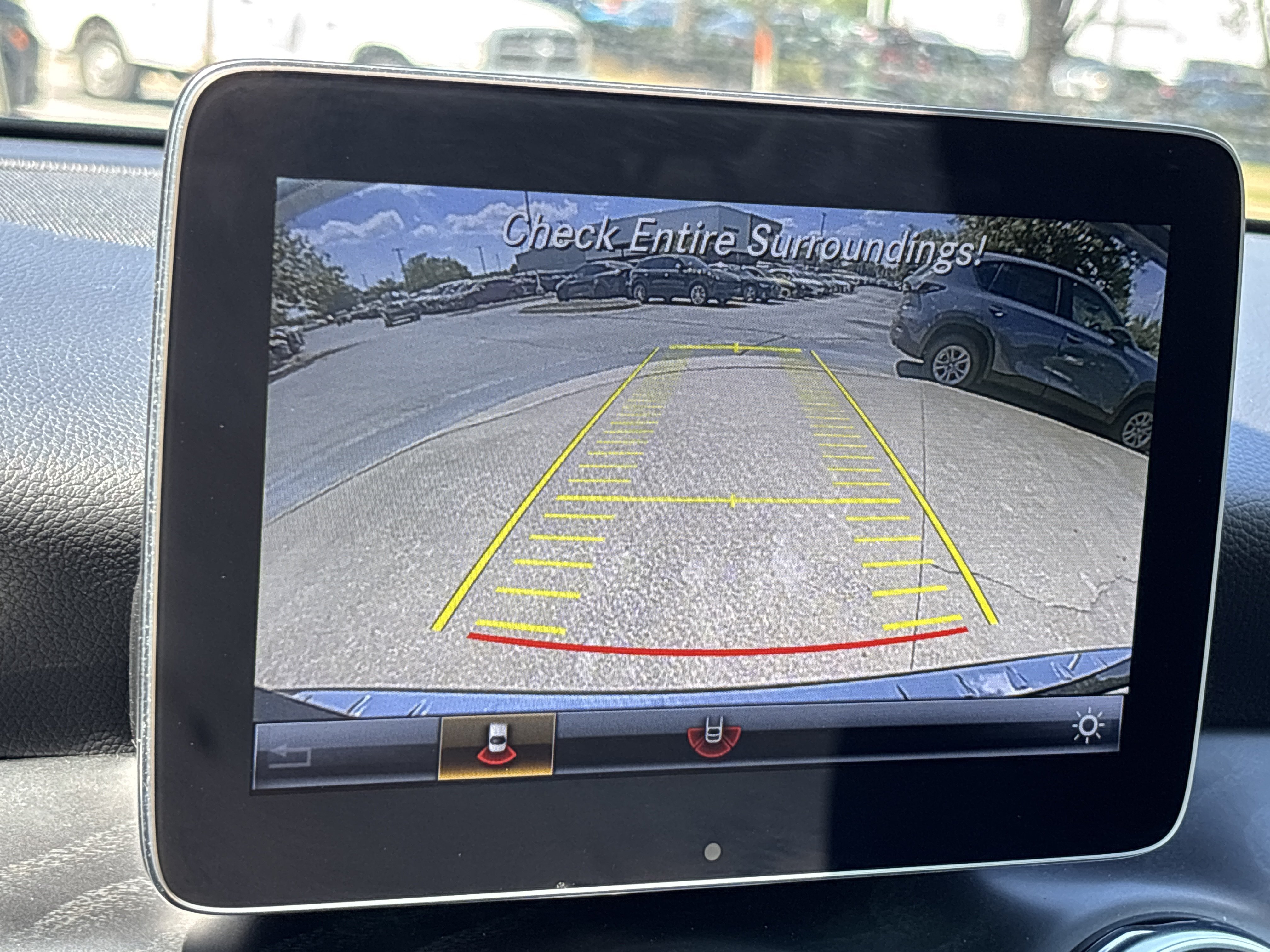 Used 2019 Cosmos Black Metallic Mercedes-Benz GLA 250 4Matic image 33