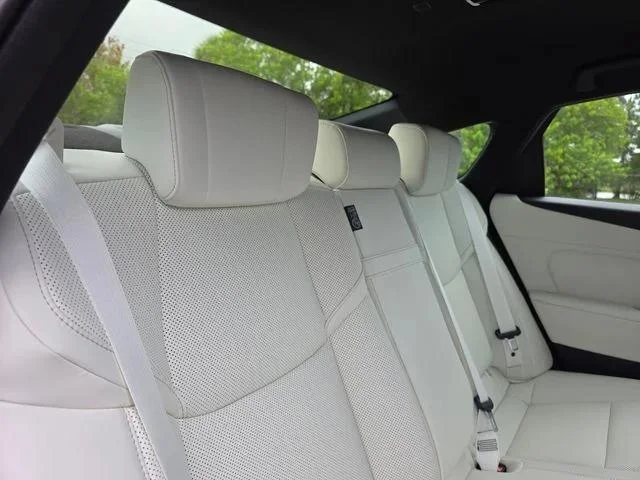 New 2026 Wavelength Lexus PREMIUM PLUS image 21