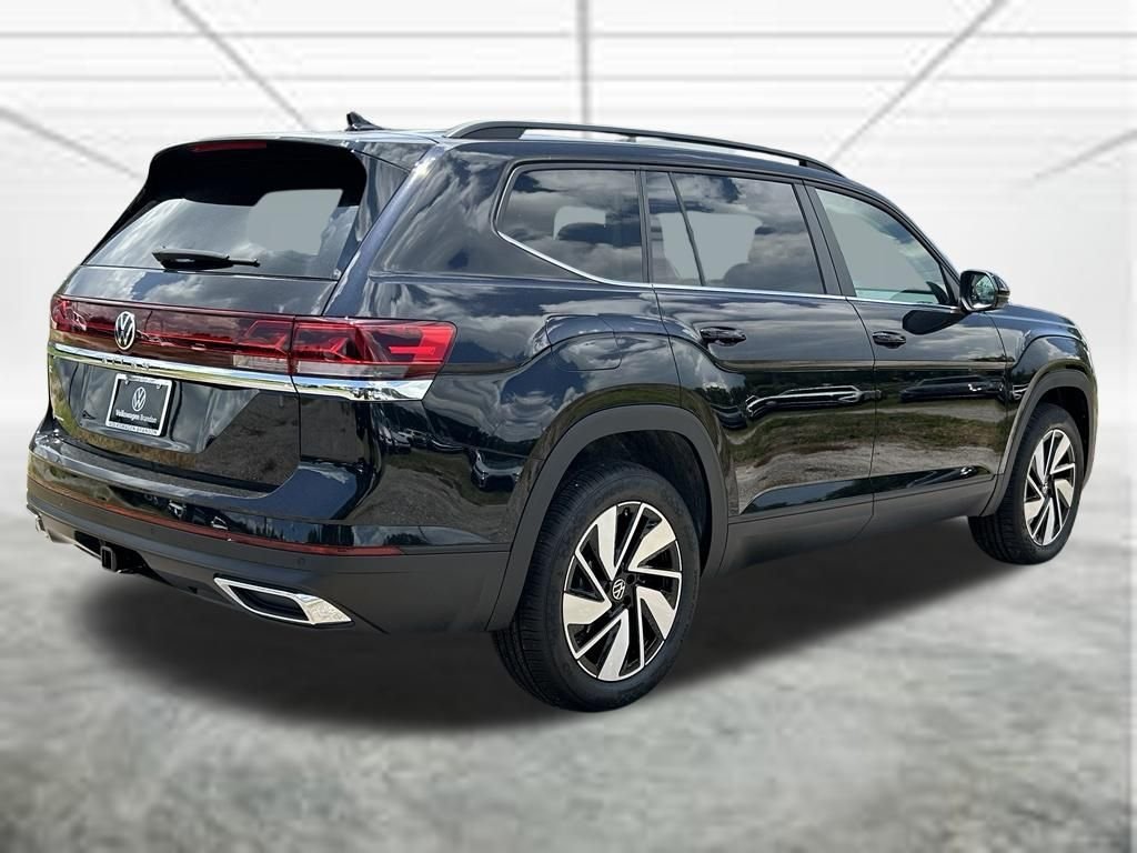 New 2026 Black Volkswagen SE w/Technology image 5