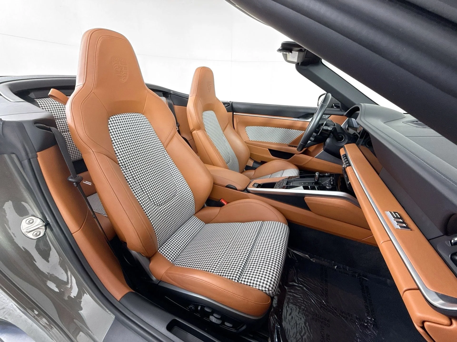 2024 Porsche 911 Turbo S - Photo 23