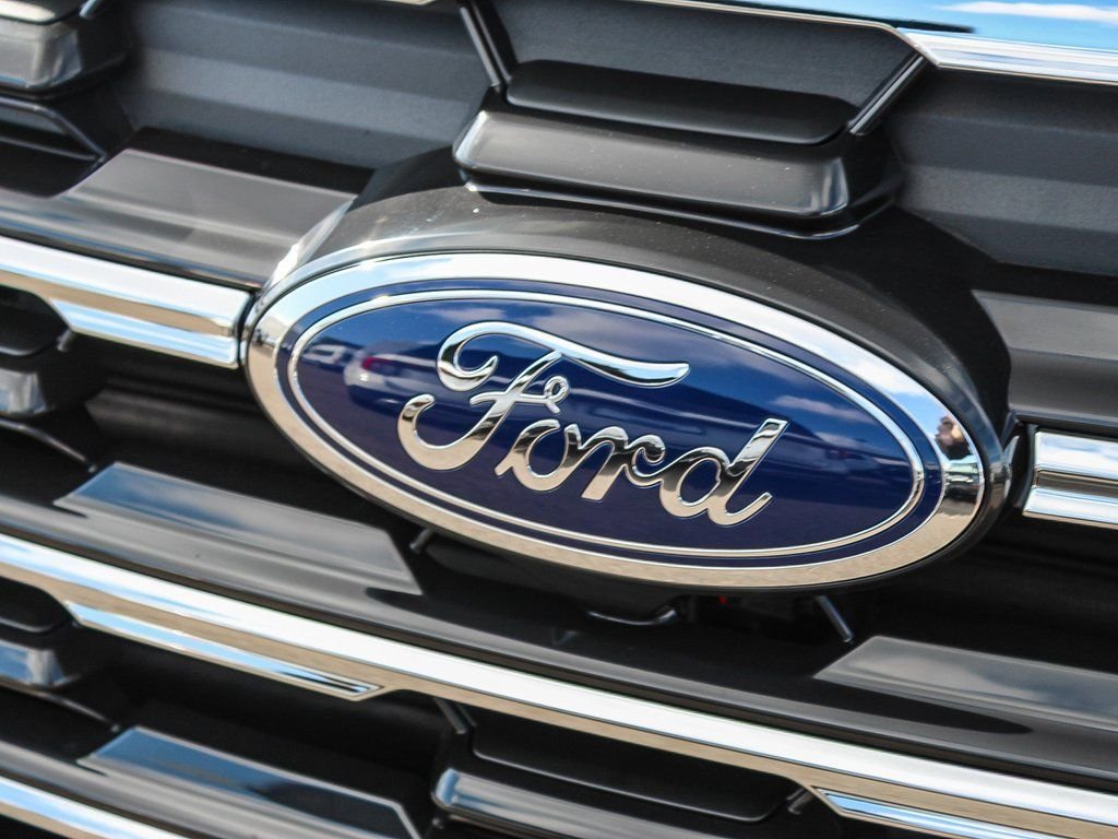 New 2026 Carbonized Gray Metallic Ford Active image 5