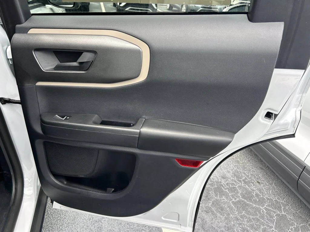 Certified Used 2025 Oxford White Ford Big Bend image 46