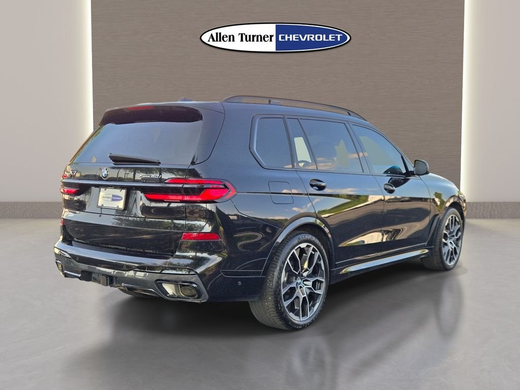 Used 2024 Black BMW xDrive40i image 6