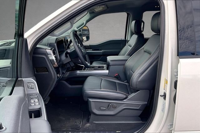 New 2026 Star White Metallic Tri-Coat Ford Lariat image 8