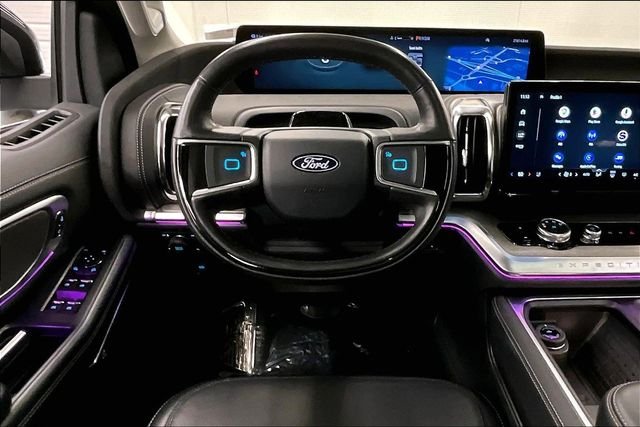 2025 Ford Expedition Platinum - Photo 6