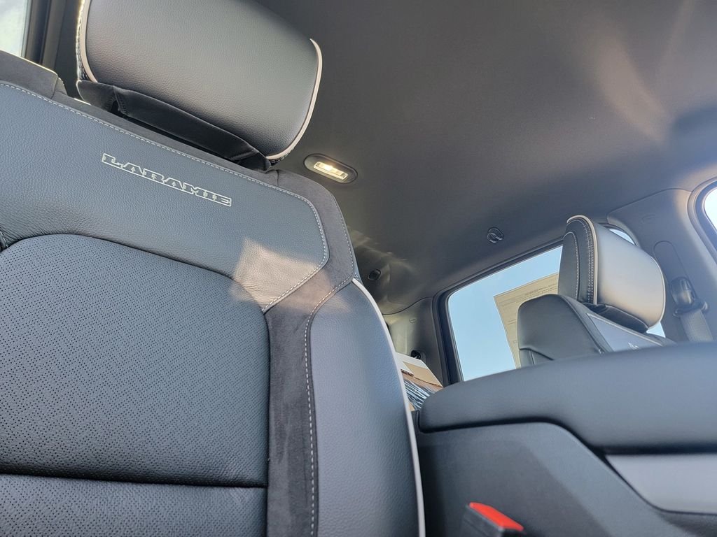 2026 RAM 1500 Laramie - Photo 14