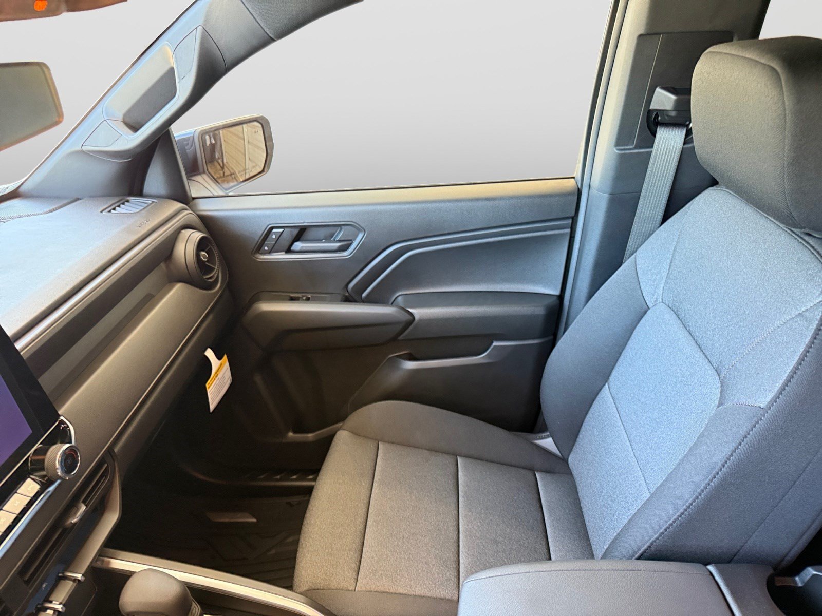 2026 Chevrolet Colorado Trail Boss - Photo 12