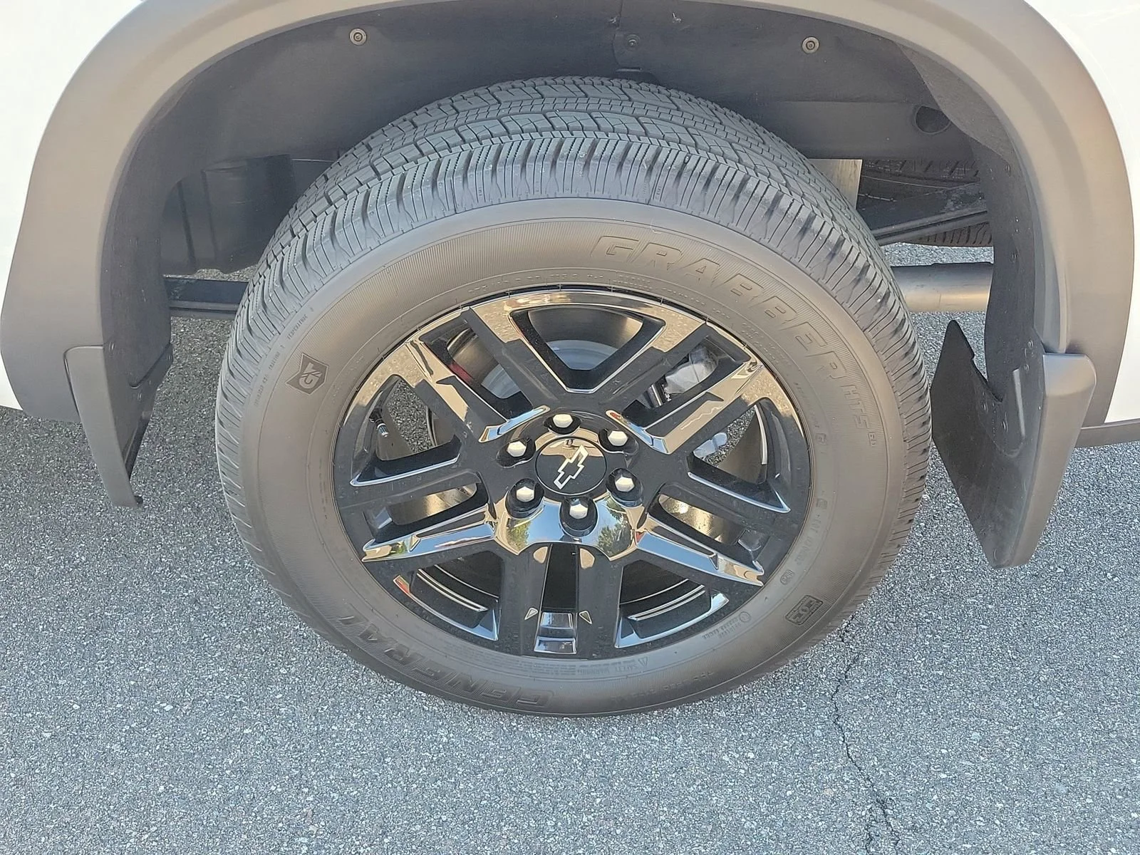 2025 Chevrolet Silverado 1500 RST - Photo 40