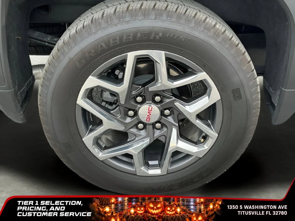New 2026 Sterling Metallic GMC SLT image 33
